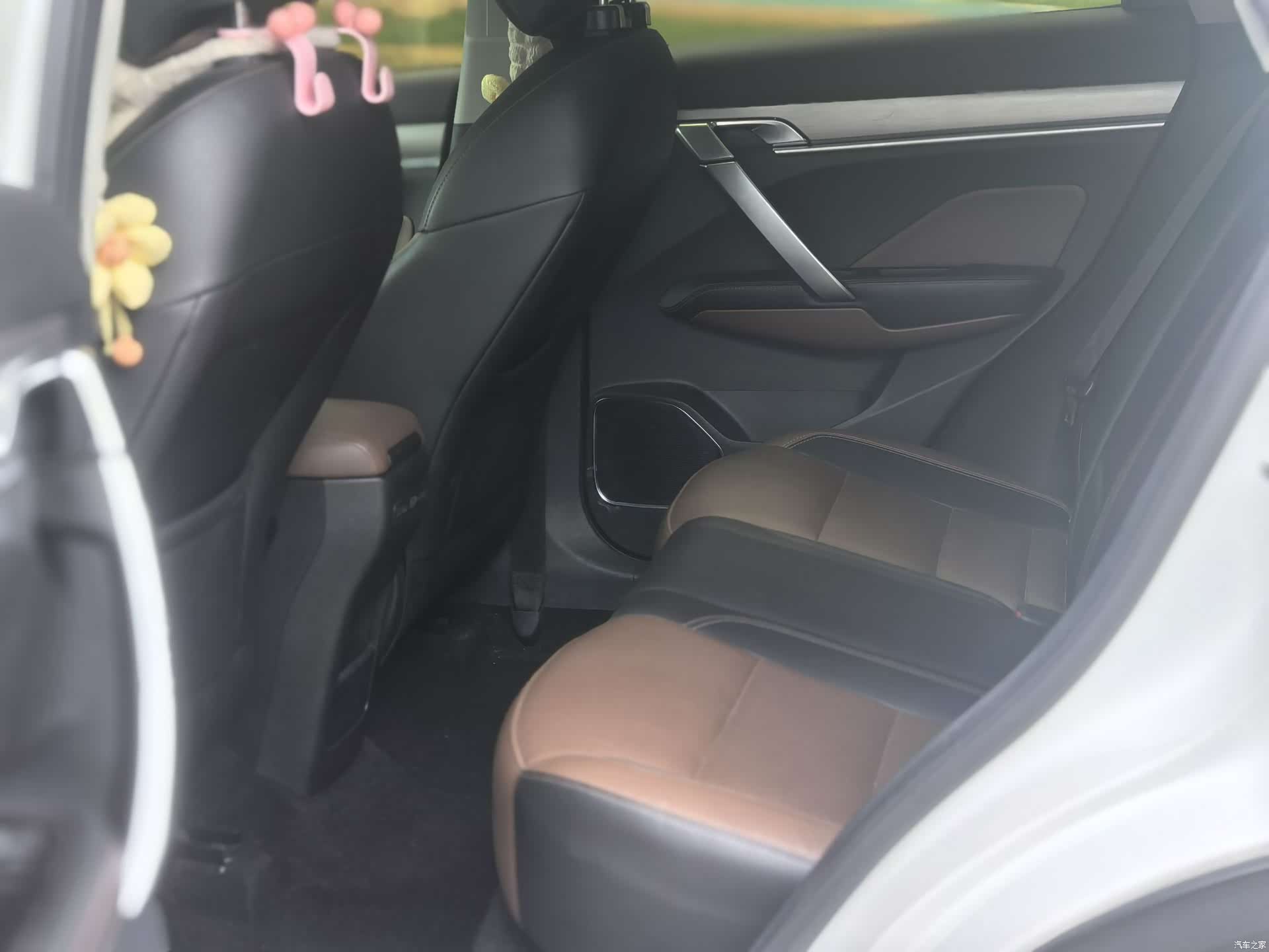 Geely Coolray, 2020 7