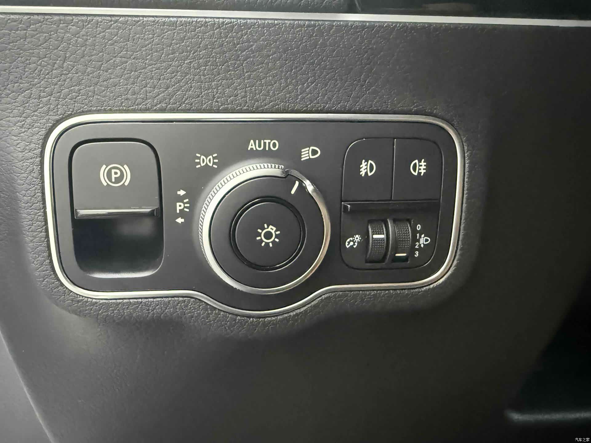 Mercedes-Benz GLA, 2022 10