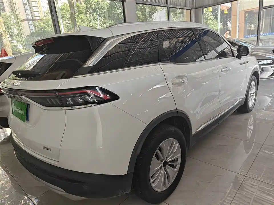 BAIC Beijing X7