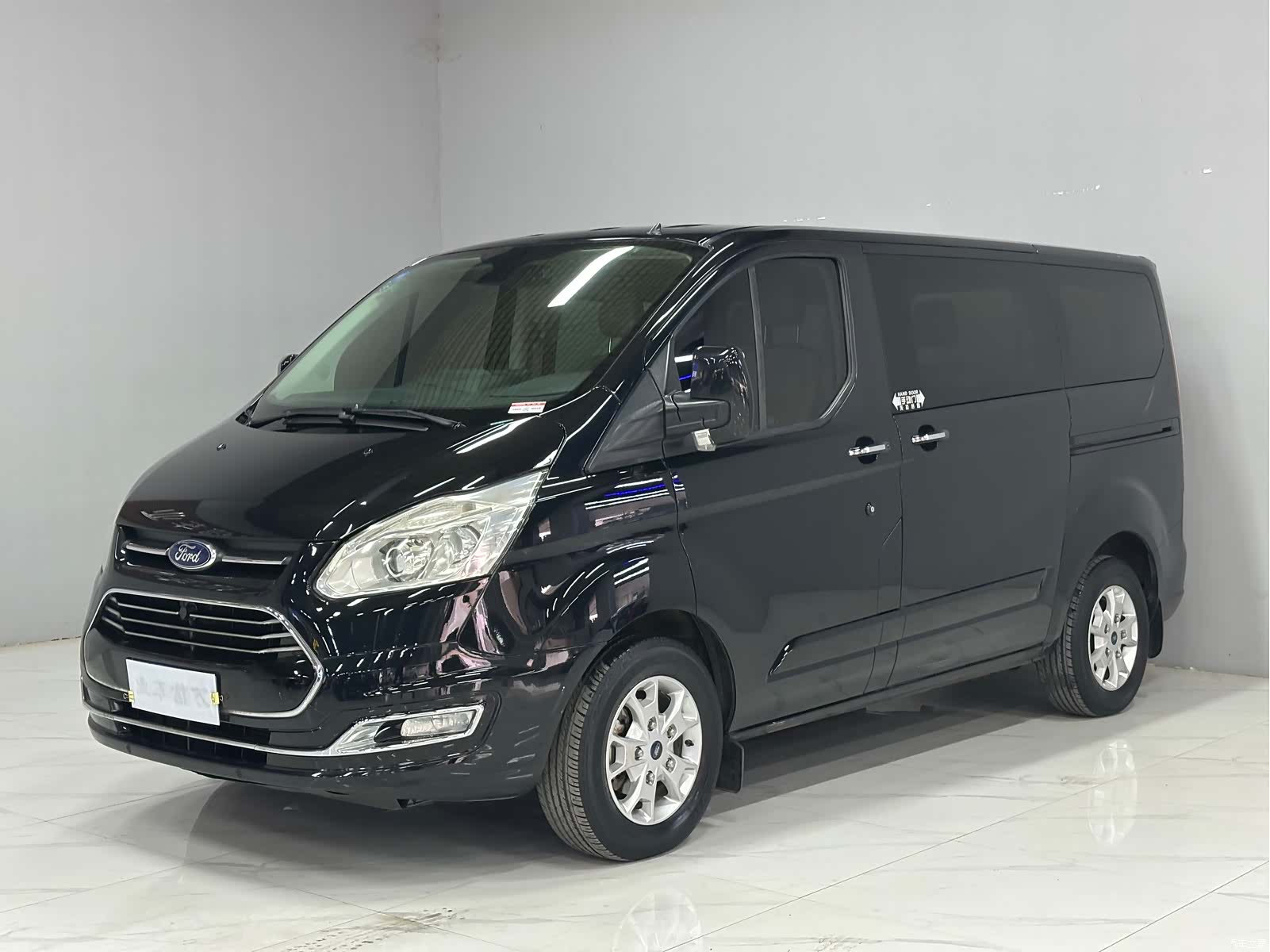 Ford Tourneo