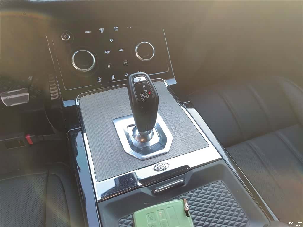 Land Rover Range Rover, 2022 11