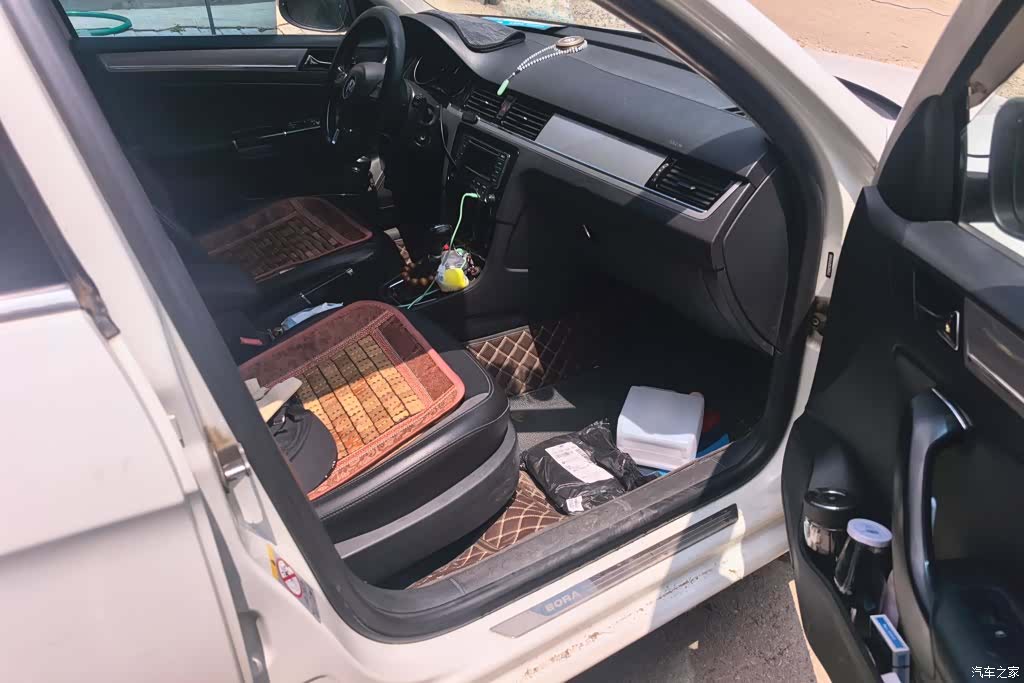 Volkswagen Bora, 2015 8
