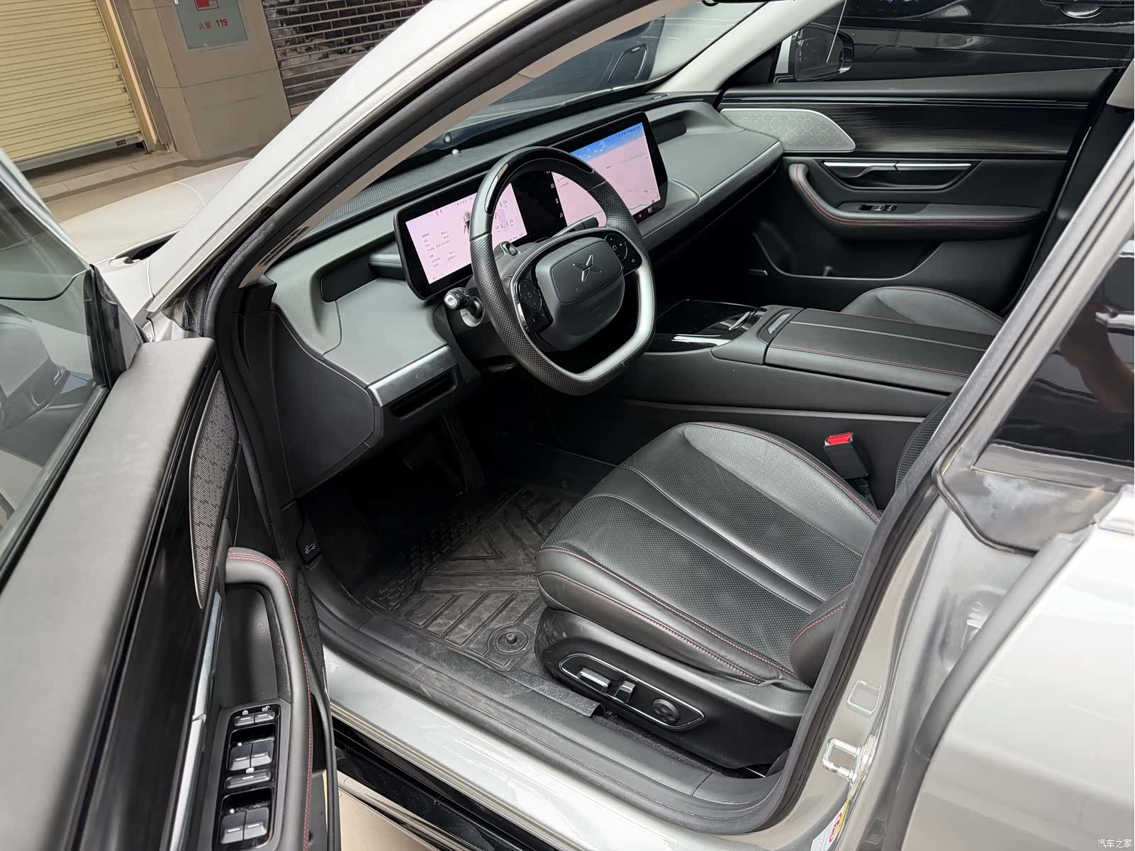 Xpeng P7, 2022 10