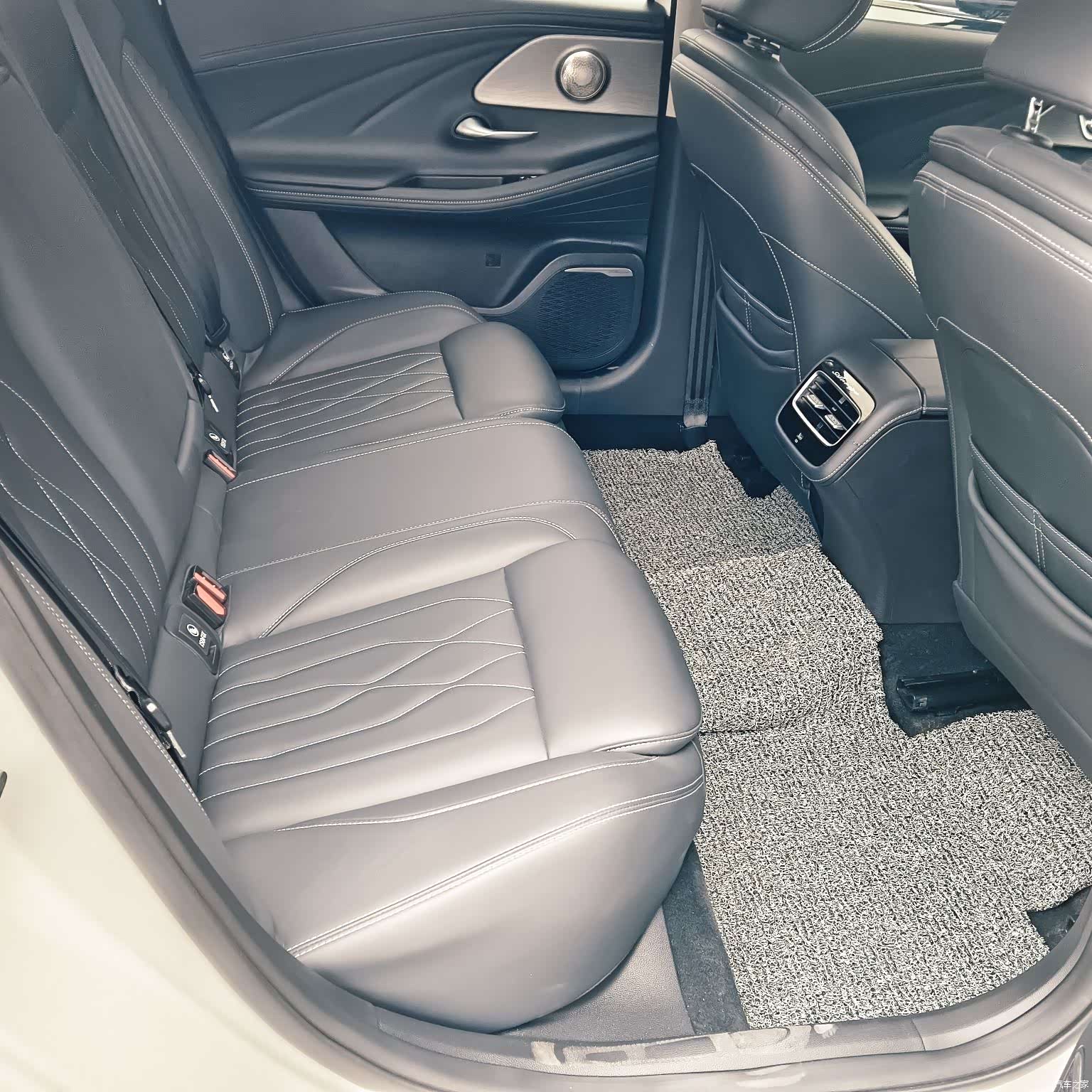 Chery Arrizo 8, 2023 10