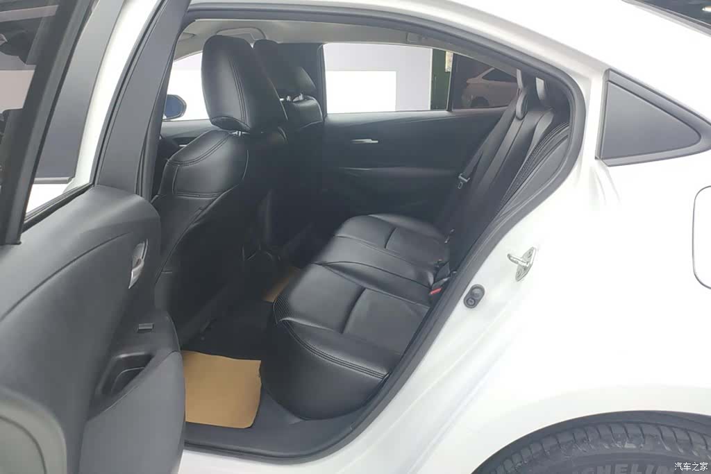 Toyota Corolla, 2020 11