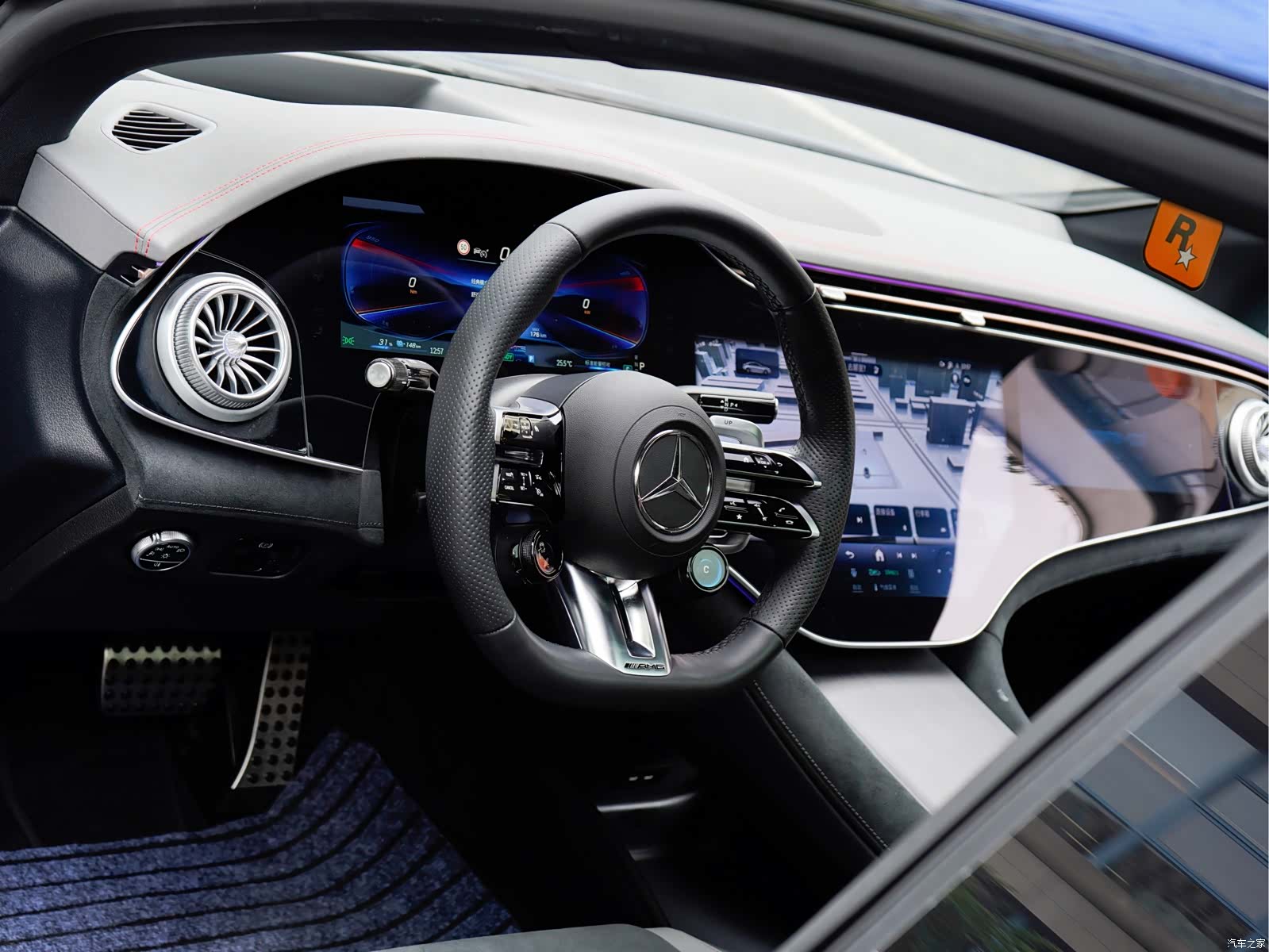 Mercedes-Benz EQE, 2024 11