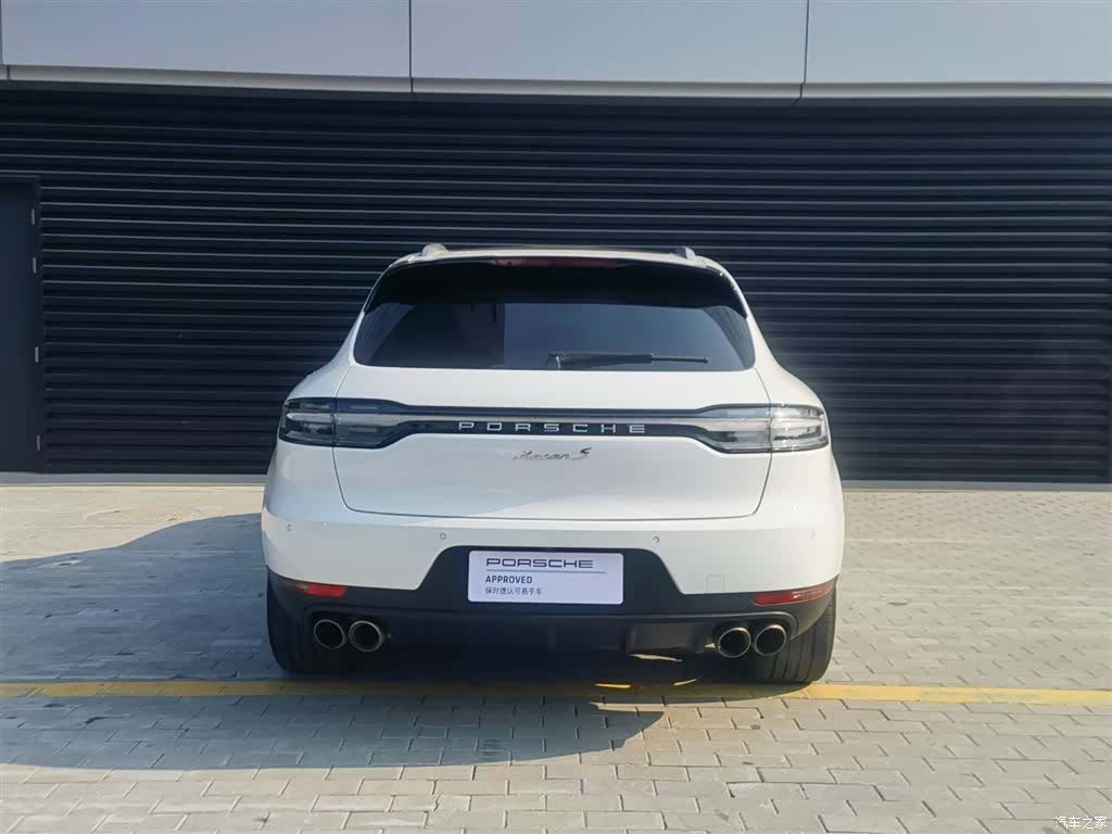 Porsche Macan, 2015 все фото