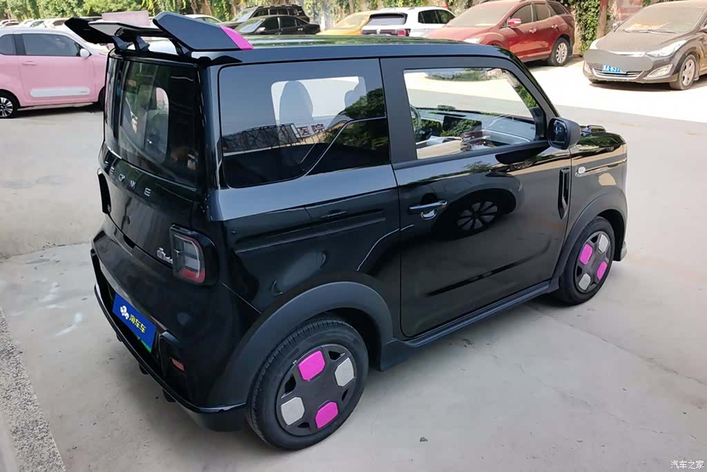 Geely Panda, 2025 3