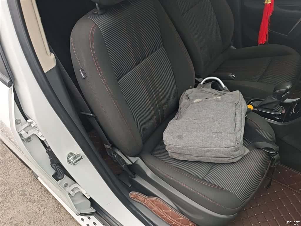 Buick Encore, 2019 25
