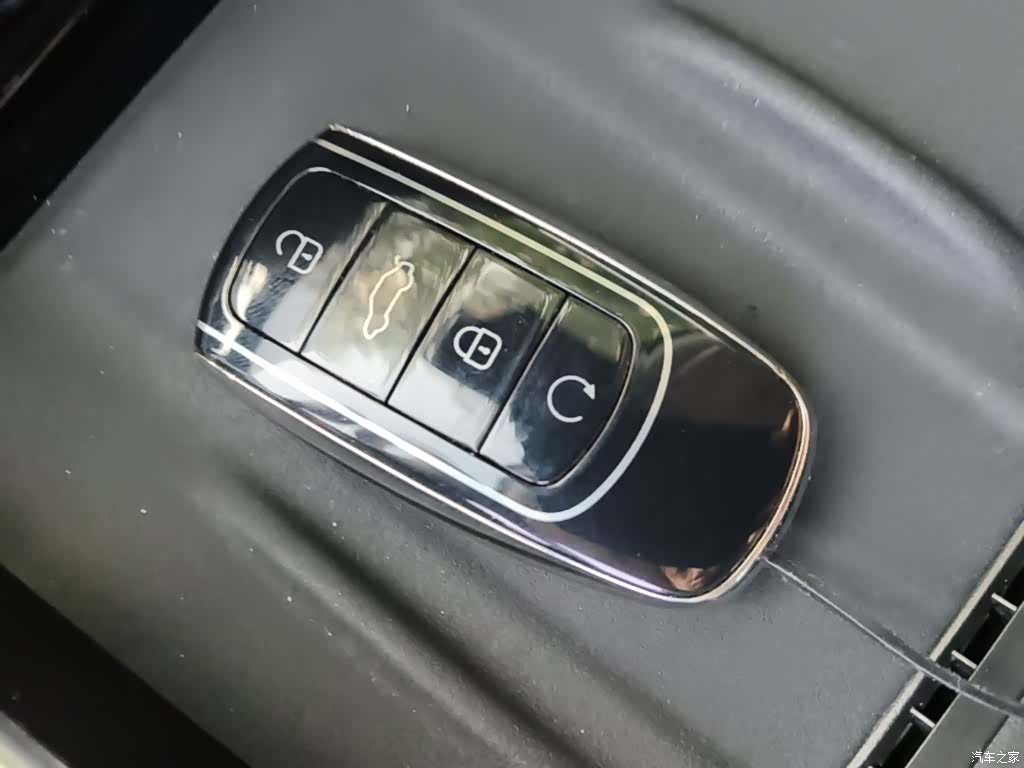 Chery Tiggo 8, 2025 9