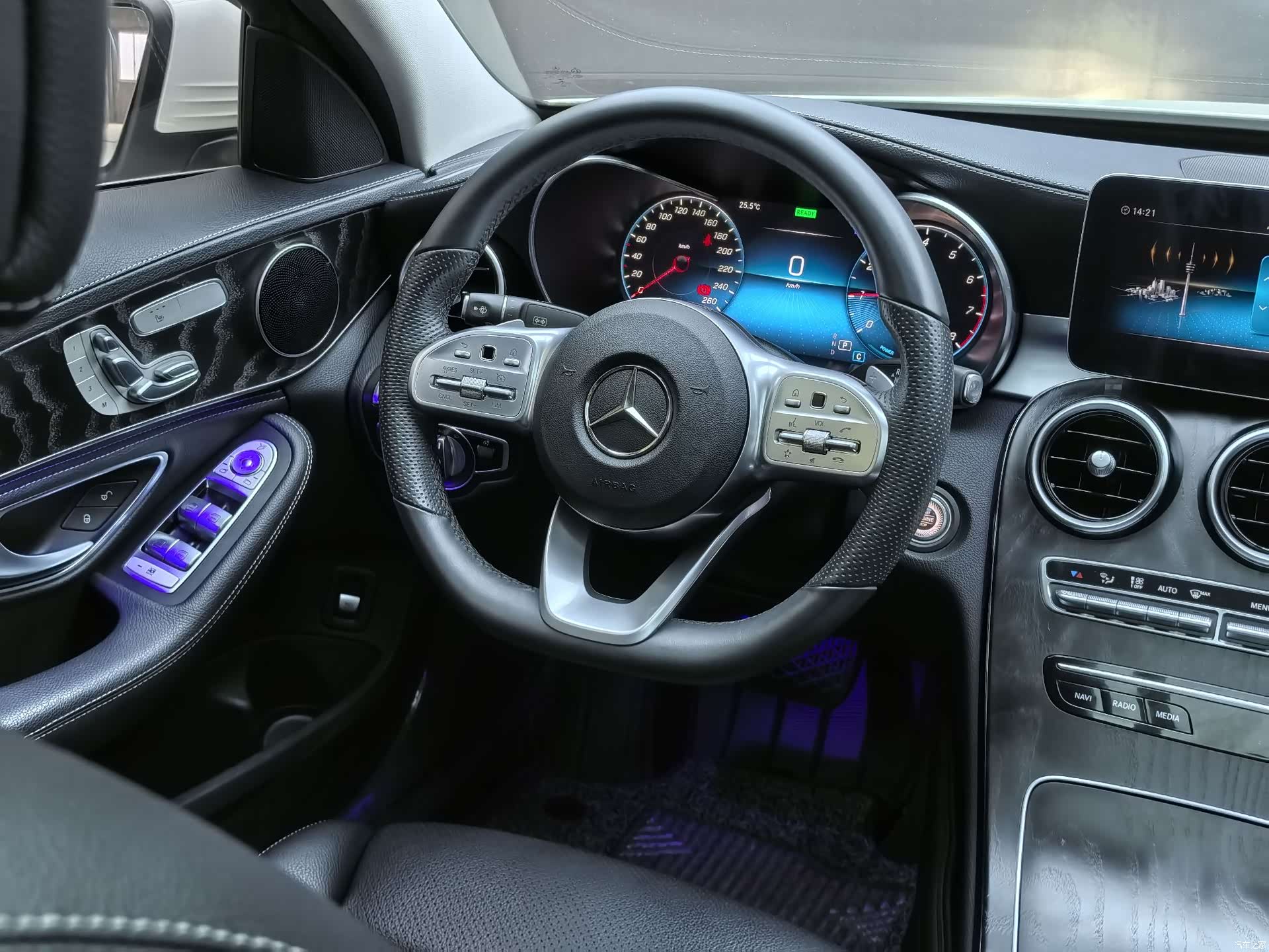Mercedes-Benz C-Class, 2020 29