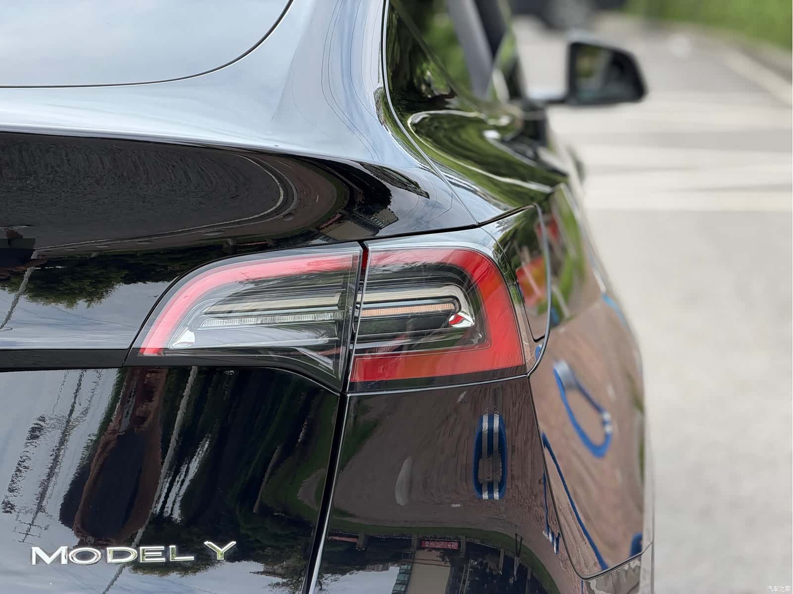 Tesla Model Y, 2024 11
