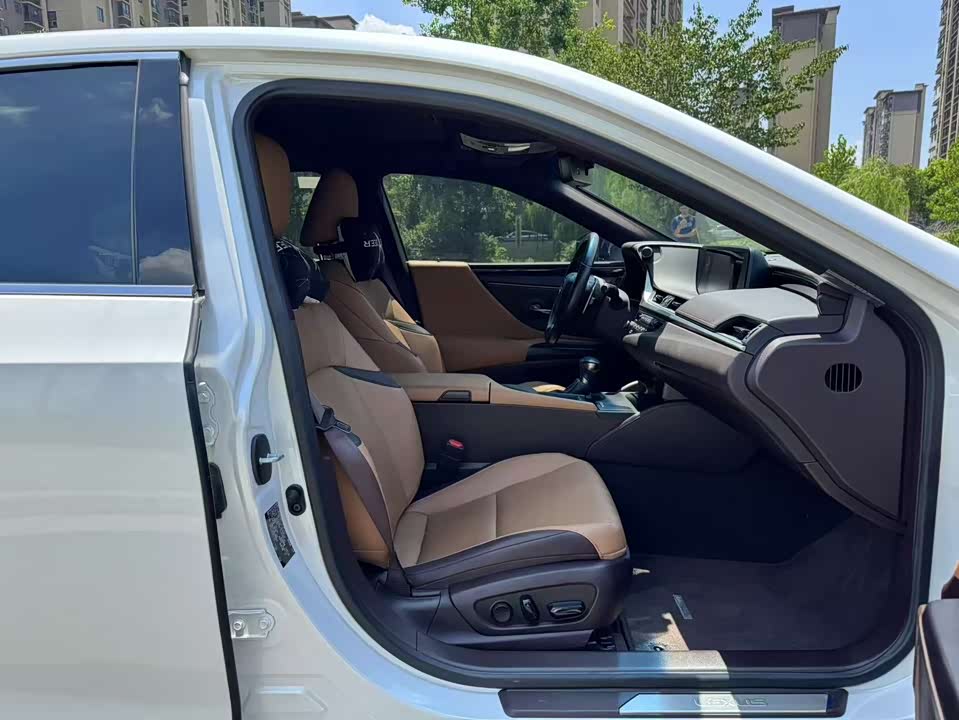 Lexus ES Lexus ES