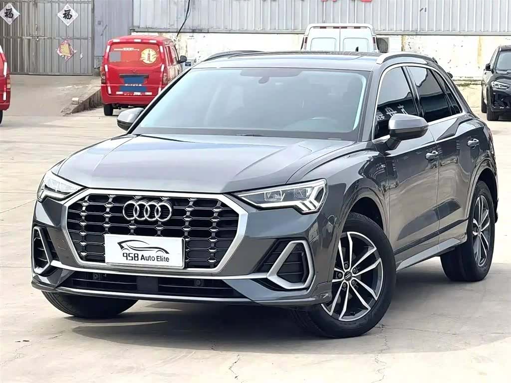 Audi Q3, 2022 1