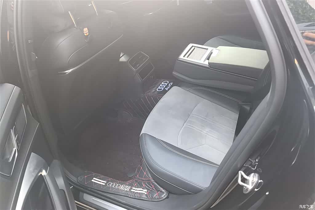 Audi A6L, 2024 11