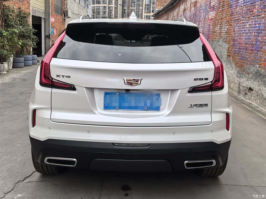 Cadillac XT4, 2025 6