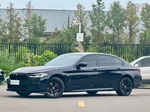 BMW 5 Series 2022 — купить из Китая под заказ