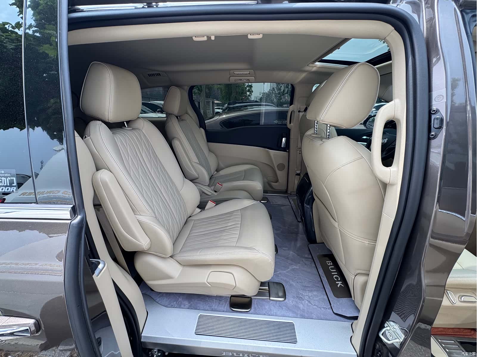 Buick GL8, 2025 15