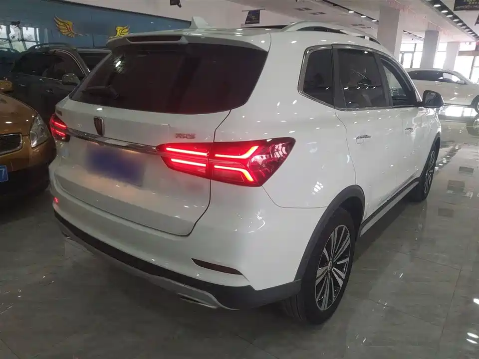 Roewe RX5