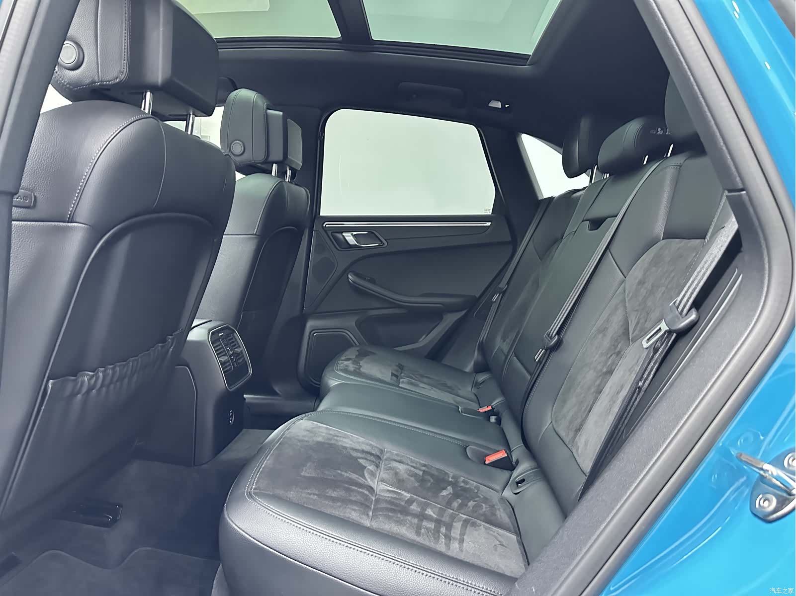 Porsche Macan, 2020 10