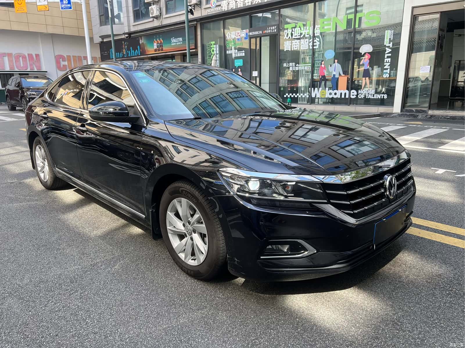 Volkswagen Passat, 2019 3