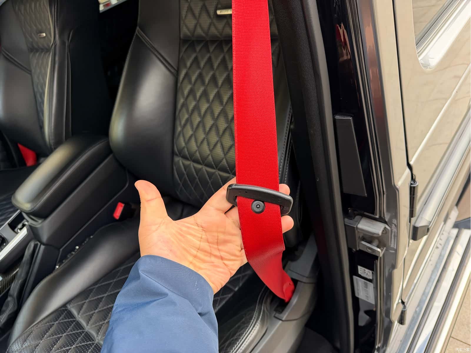 Mercedes-Benz G-Class, 2018 11