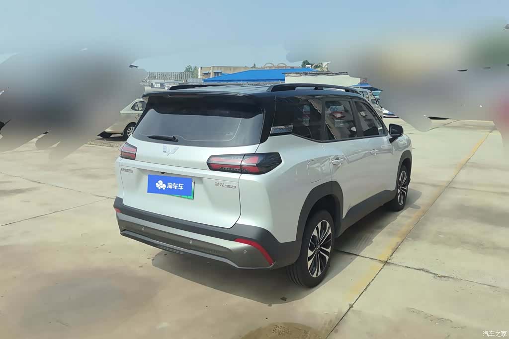 Wuling 560, 2025 3