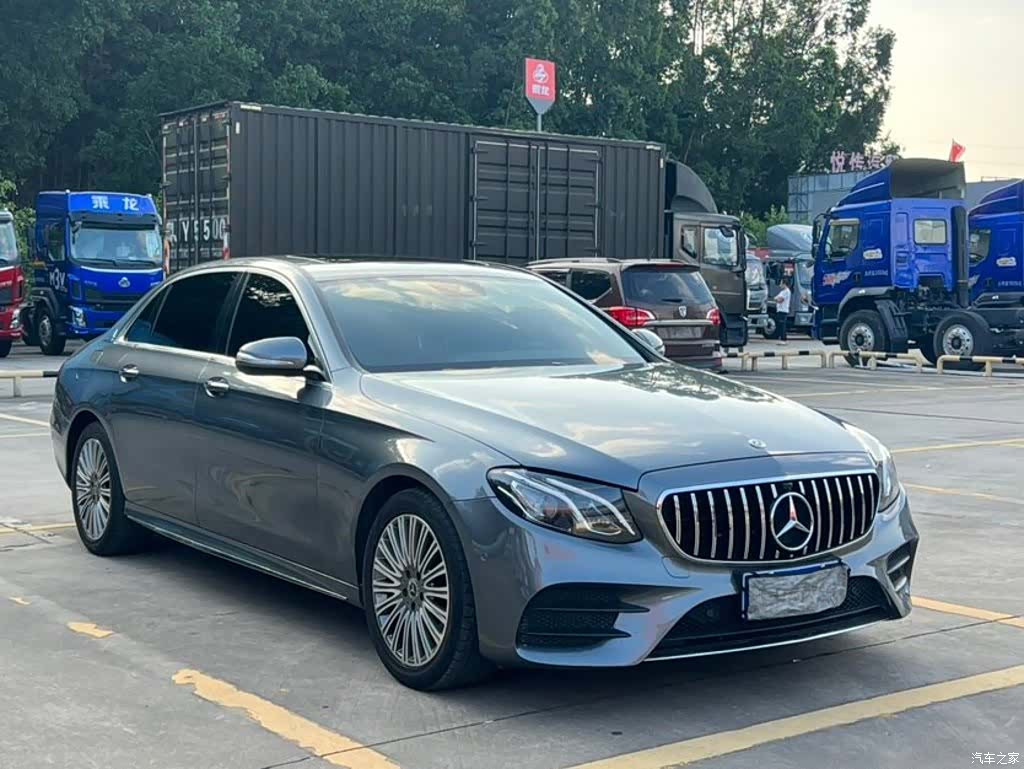 Mercedes-Benz E-Class, 2018 3