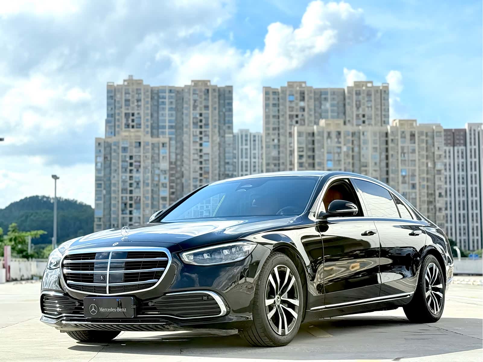 Mercedes-Benz S-Class, 2024 1