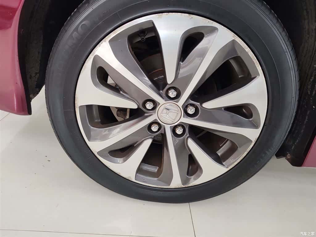 Honda Jade, 2017 26
