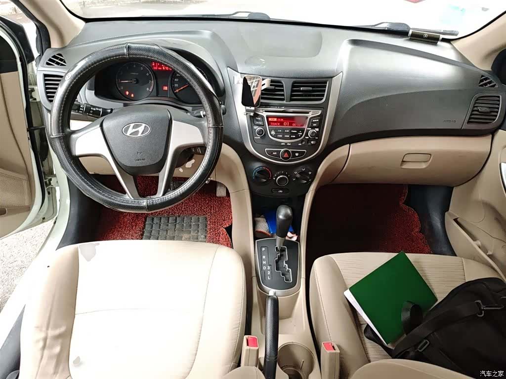 Hyundai GLS, 2017 13