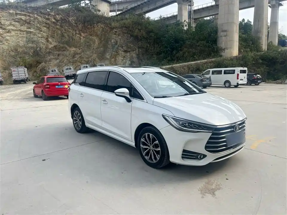 BYD Song MAX
