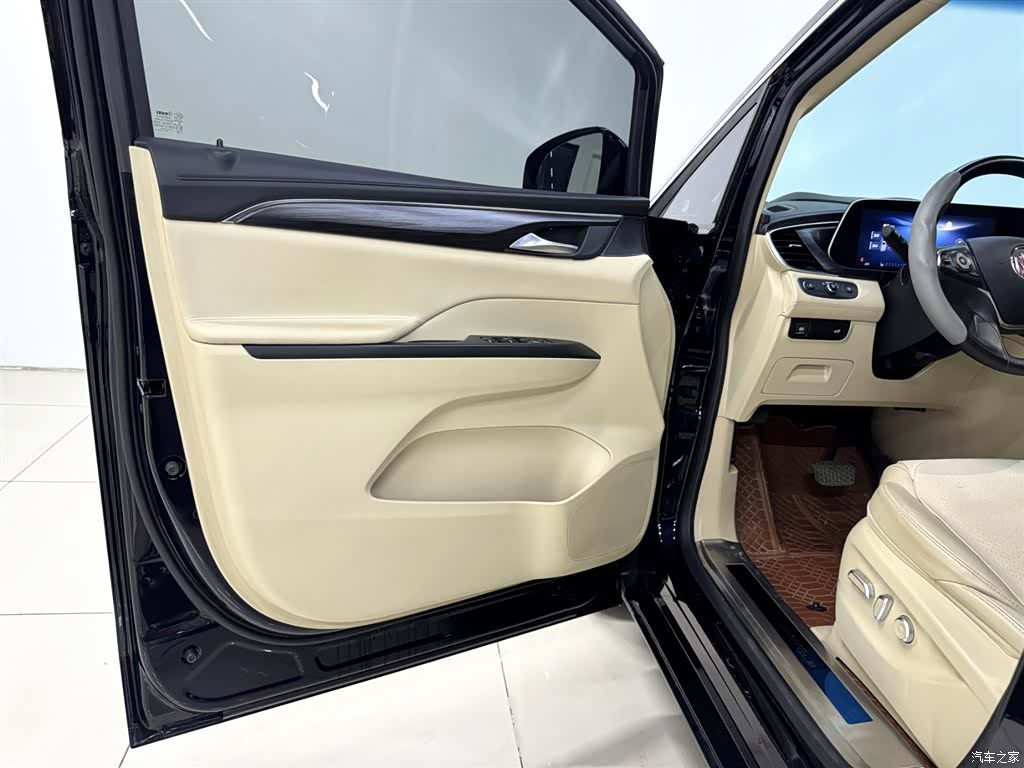 Buick GL8, 2023 8