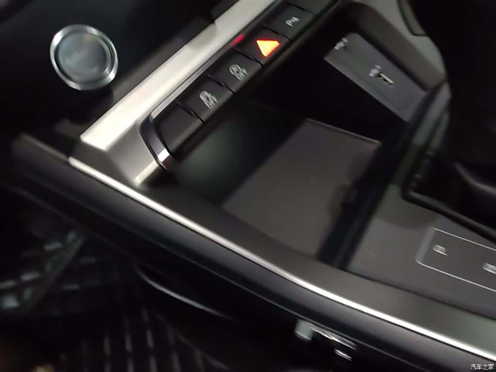 Audi Q3, 2020 9