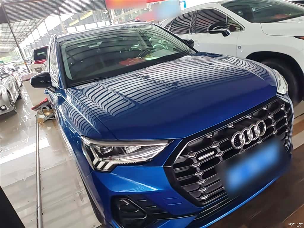 Audi Q3, 2020 4