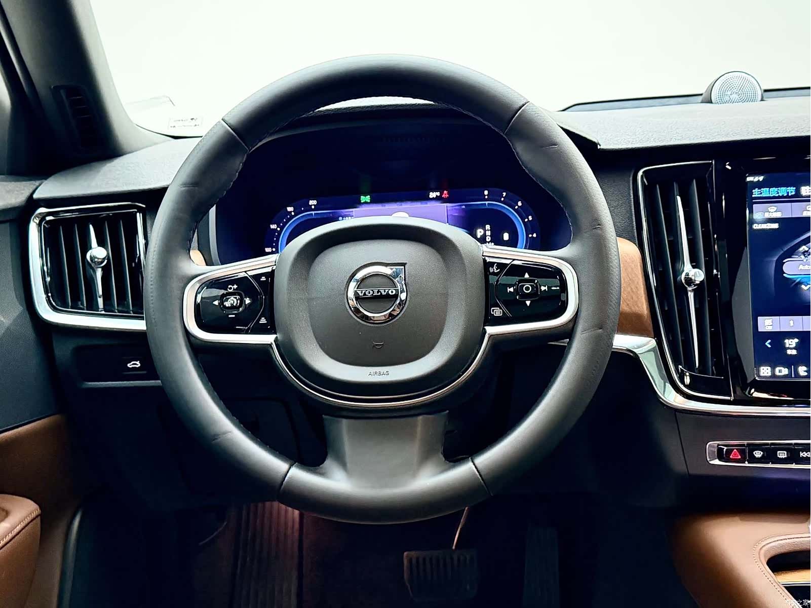 Volvo S90, 2024 29