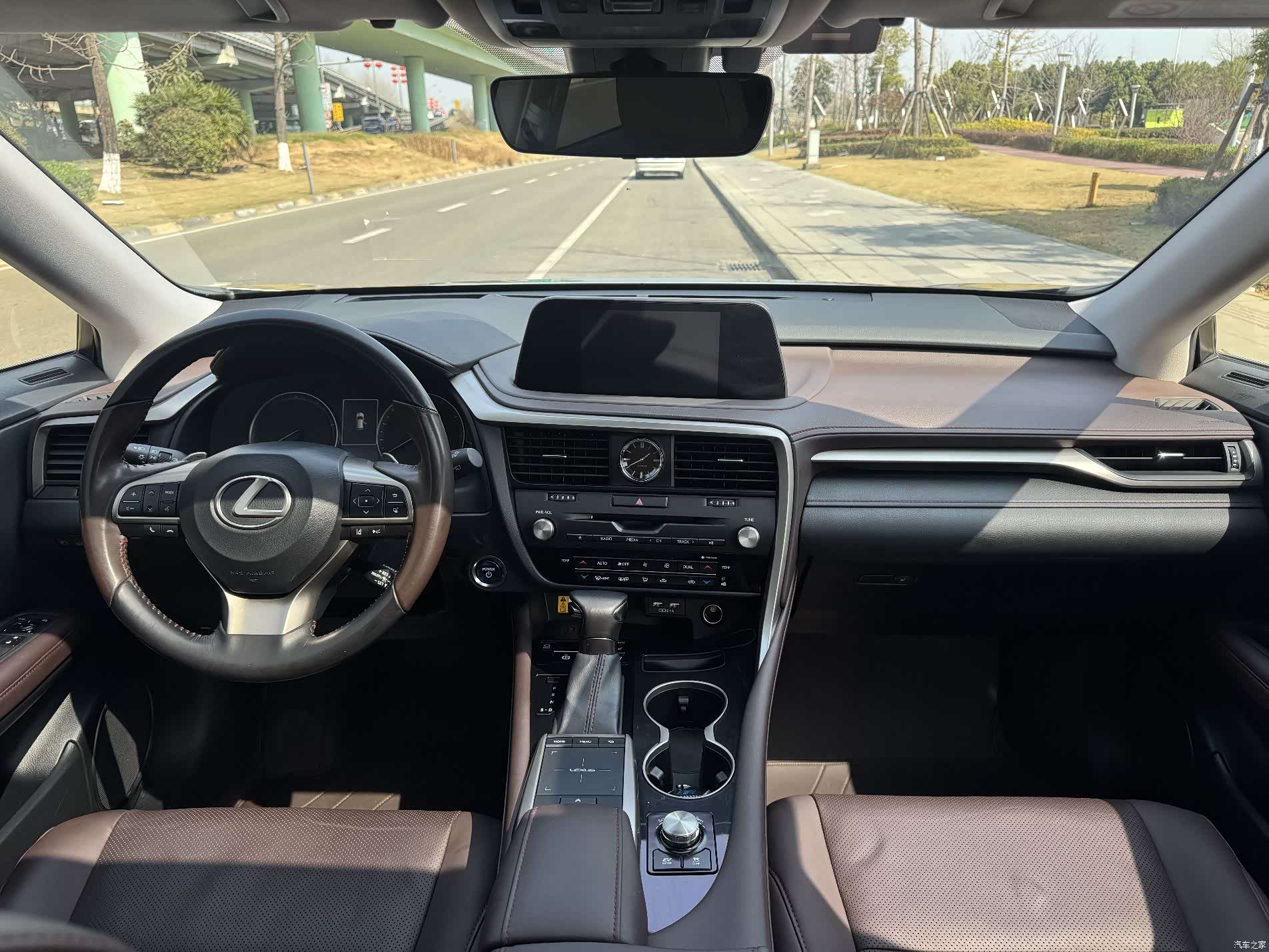 Lexus RX, 2022 7