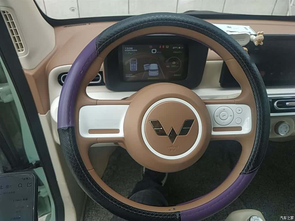 Wuling MINIEV, 2024 11