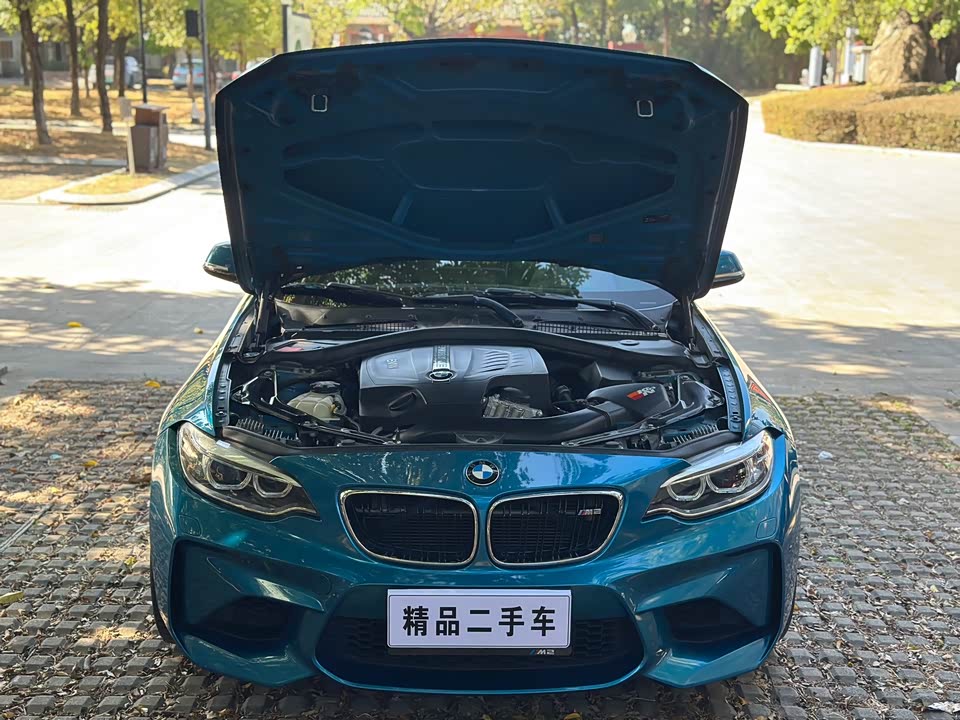 BMW M2