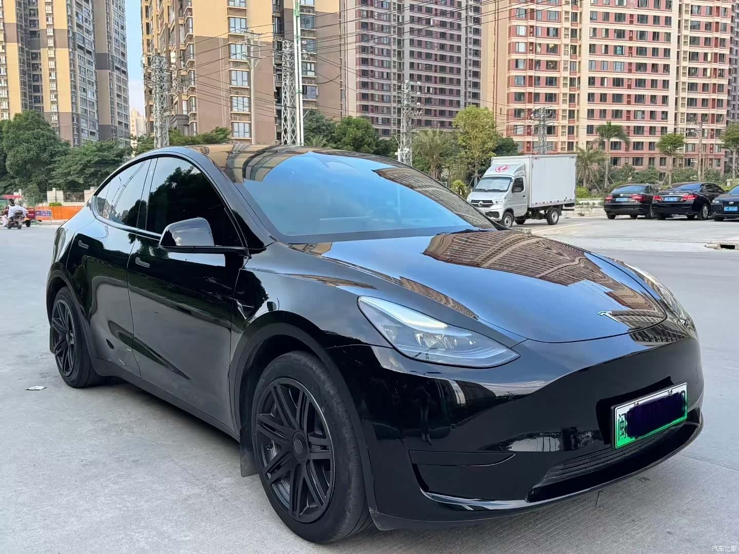 Tesla Model Y, 2022 2