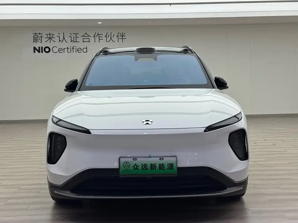 NIO ES6