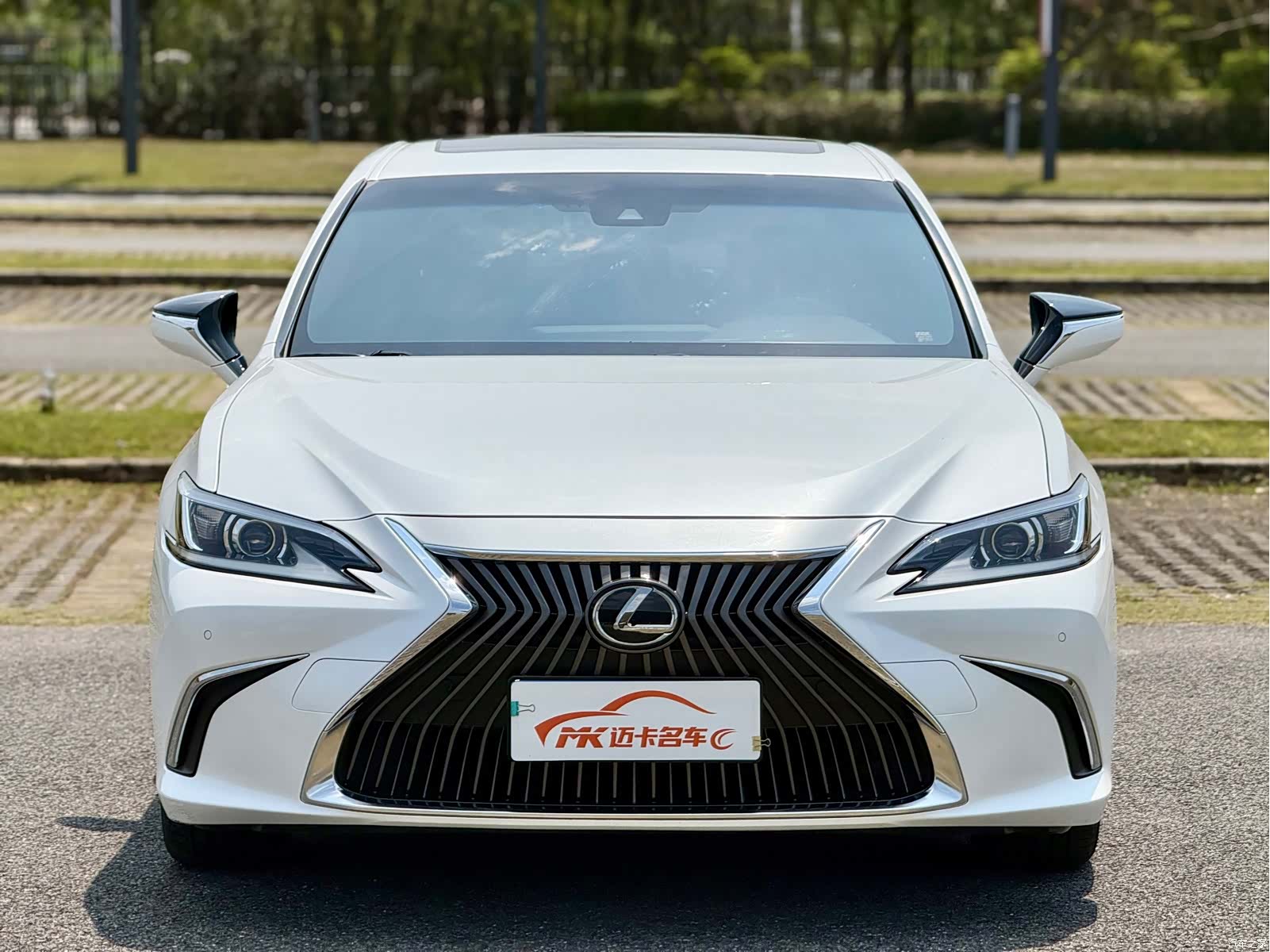 Lexus ES, 2018 2