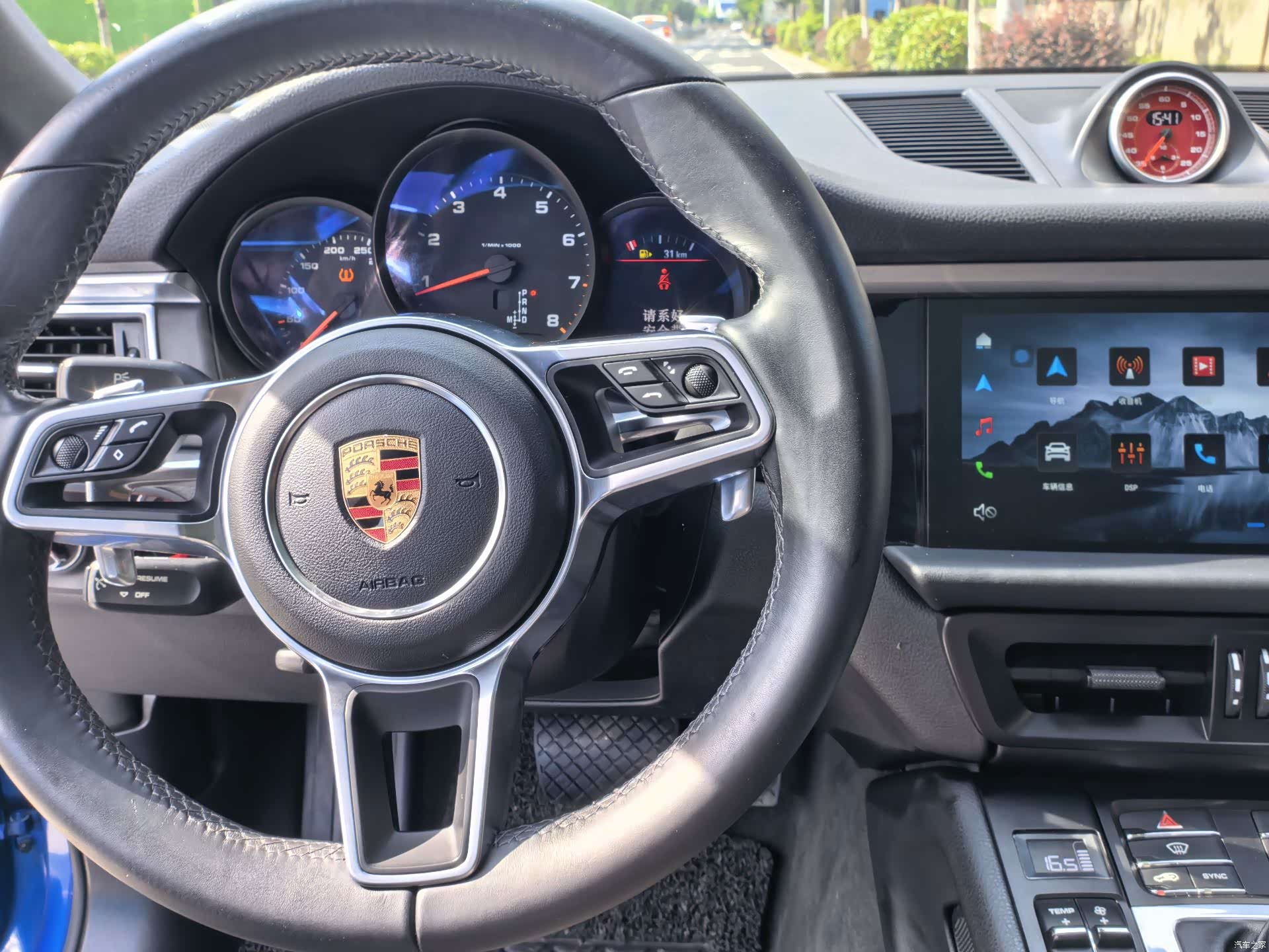 Porsche Macan, 2017 9