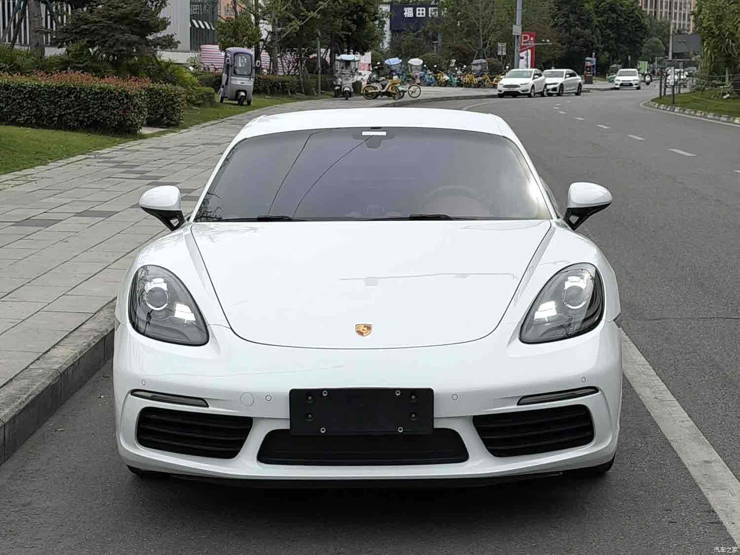 Porsche Cayman, 2018 2