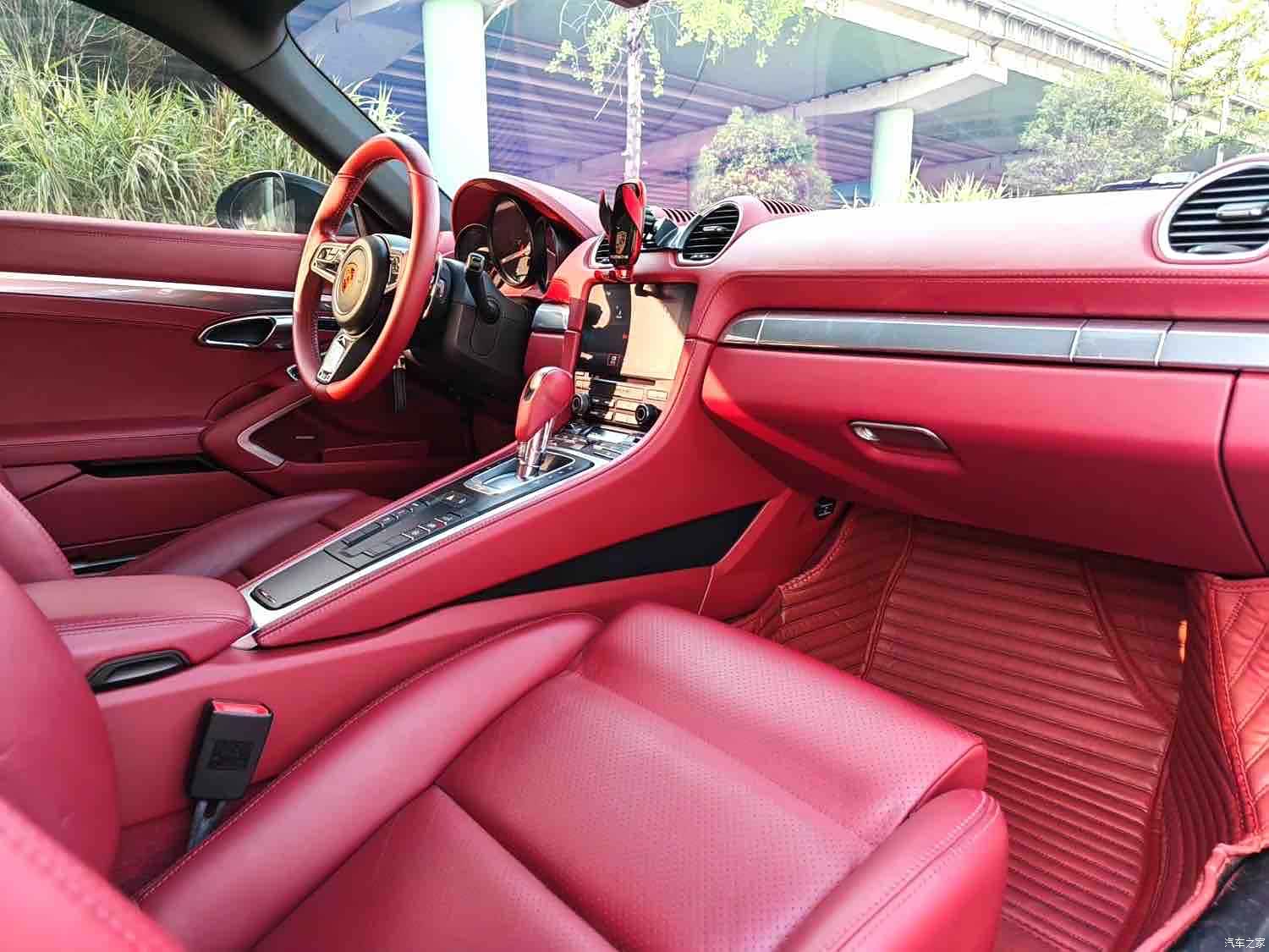 Porsche Cayman, 2018 6