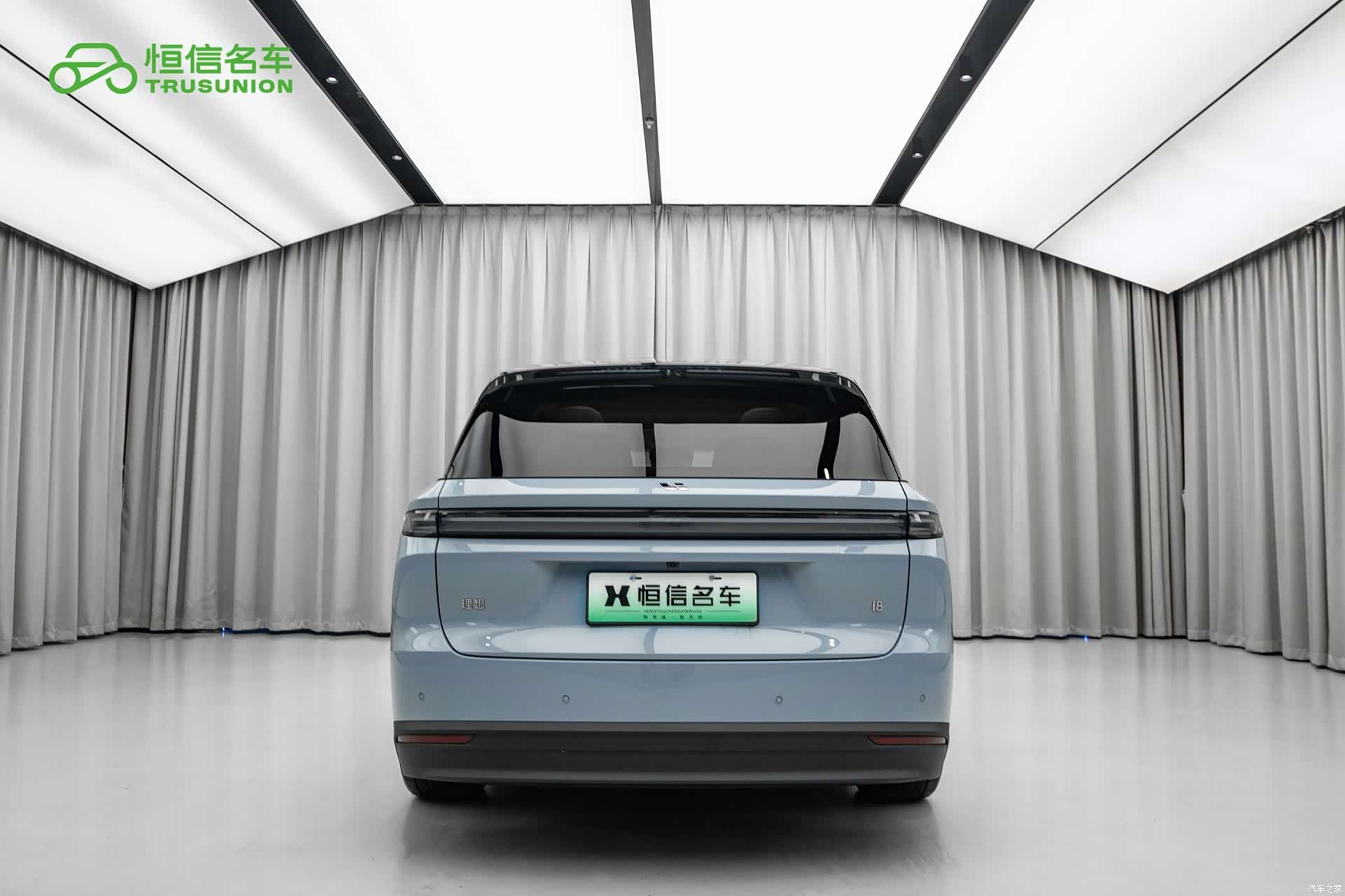 Li Auto i8, 2025 все фото