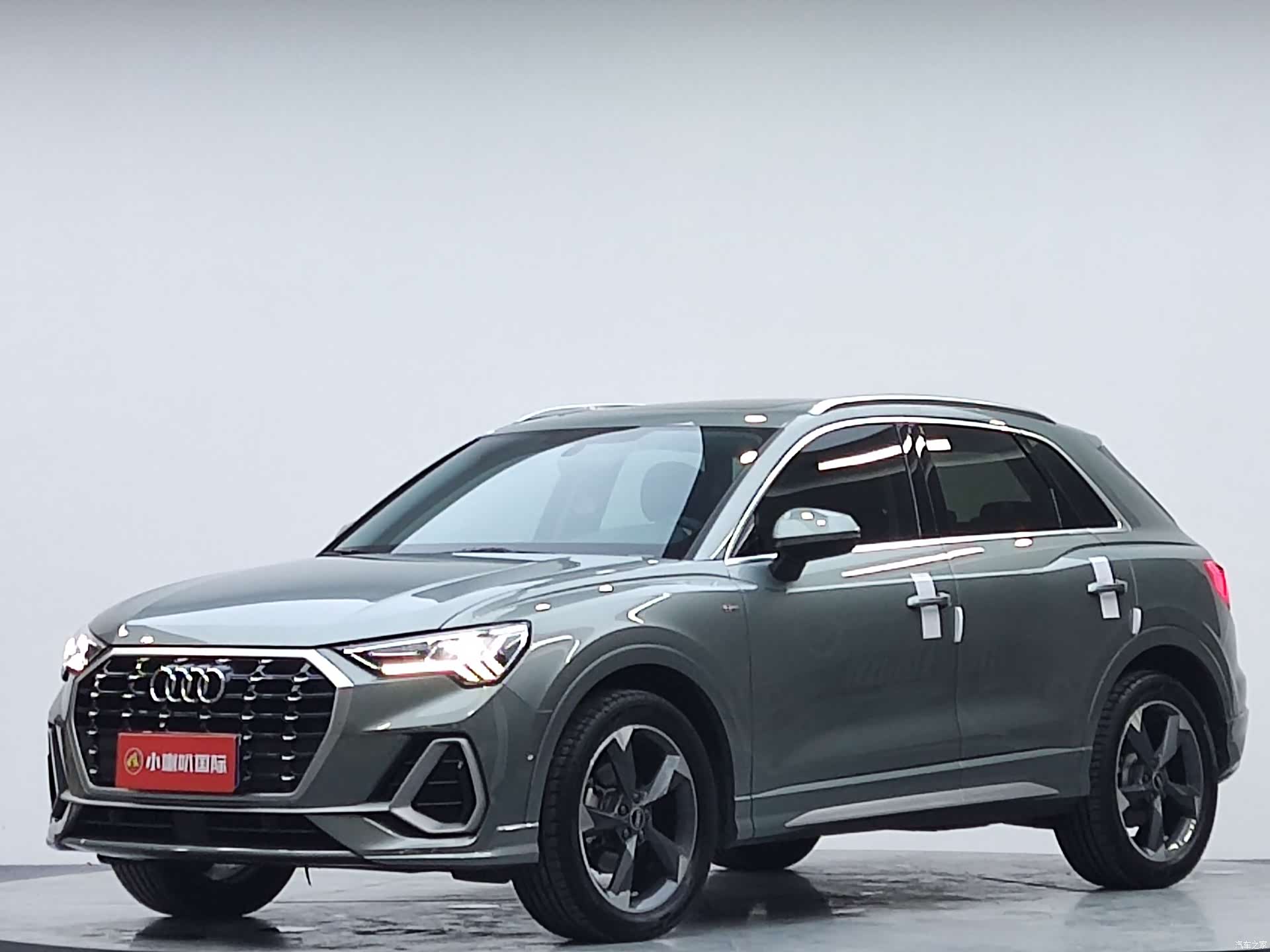 Audi Q3, 2022 2