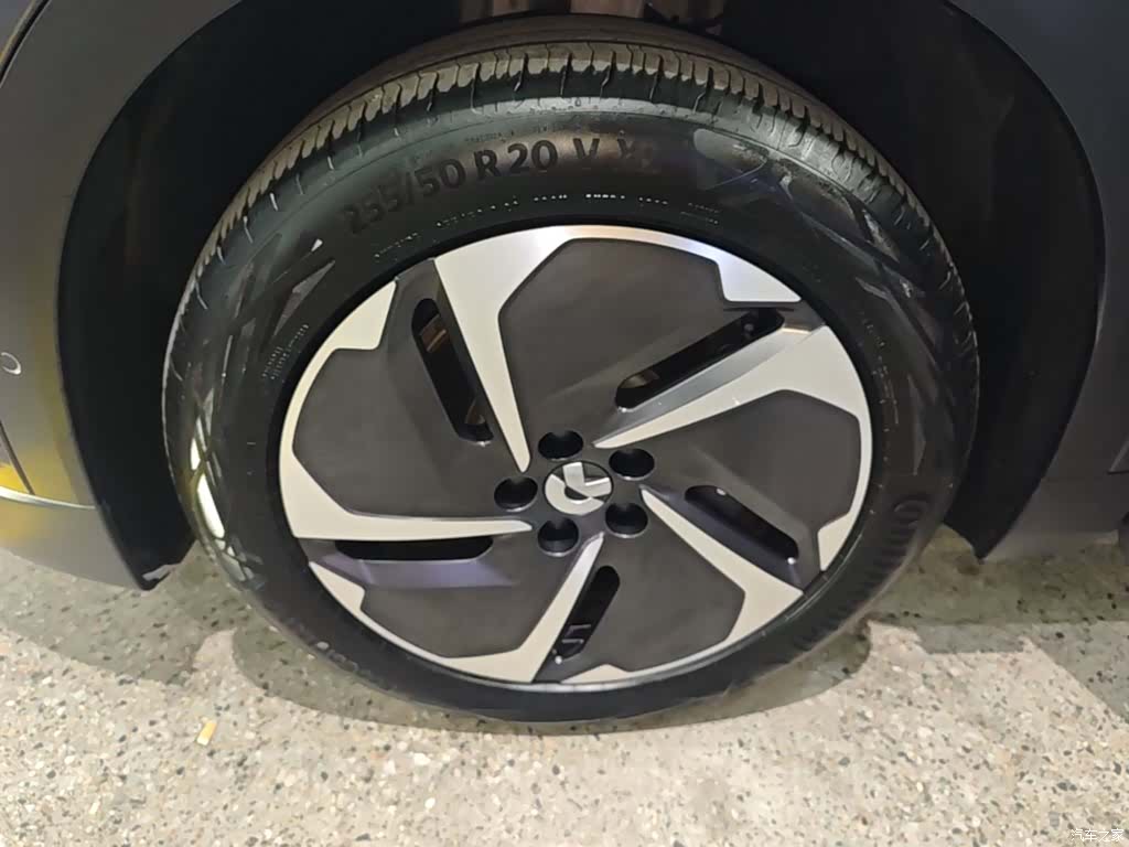 NIO EC7, 2023 23