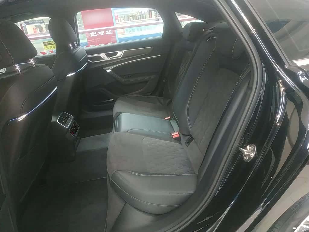 Audi A6L, 2023 13