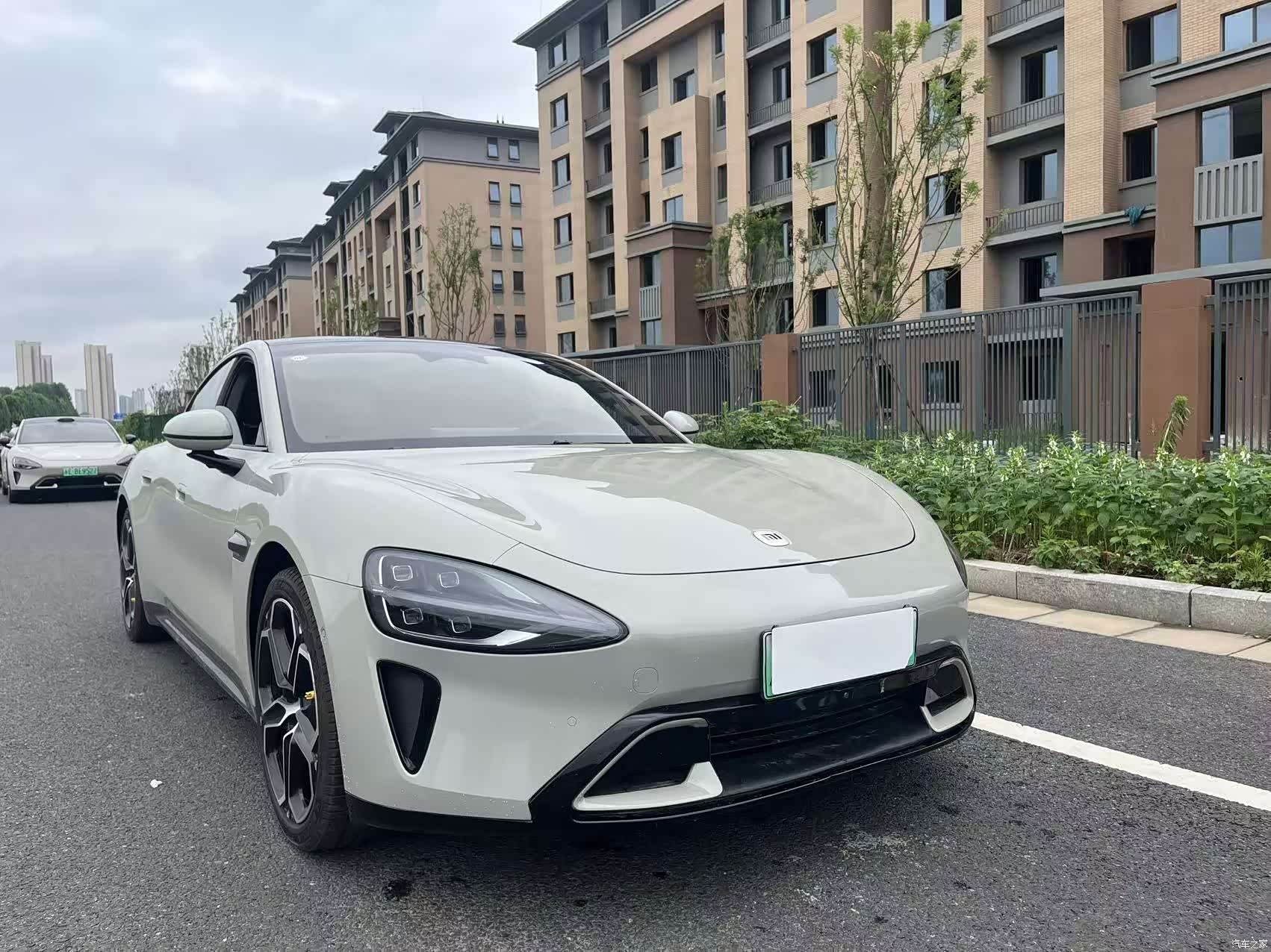 Xiaomi SU7, 2024 3